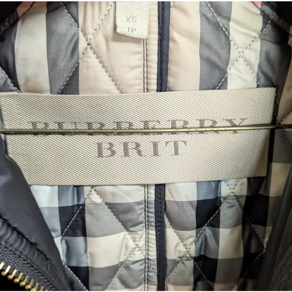 Burberry Brit Quilted Jacket Black Diamond Stitch Gold Hardware Women’s XS